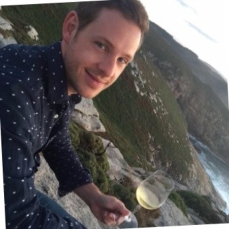 Laurent Perrier's Grand Siècle: Champagne Tasting With The EHL Oenology Committee